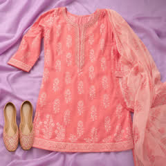 Example ad, a coral block-print kurti with a matching dupatta